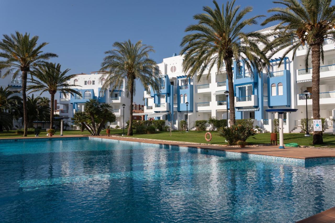 Cala Blanca, planta baja, cerca de la playa Apartment Denia Bagian luar foto
