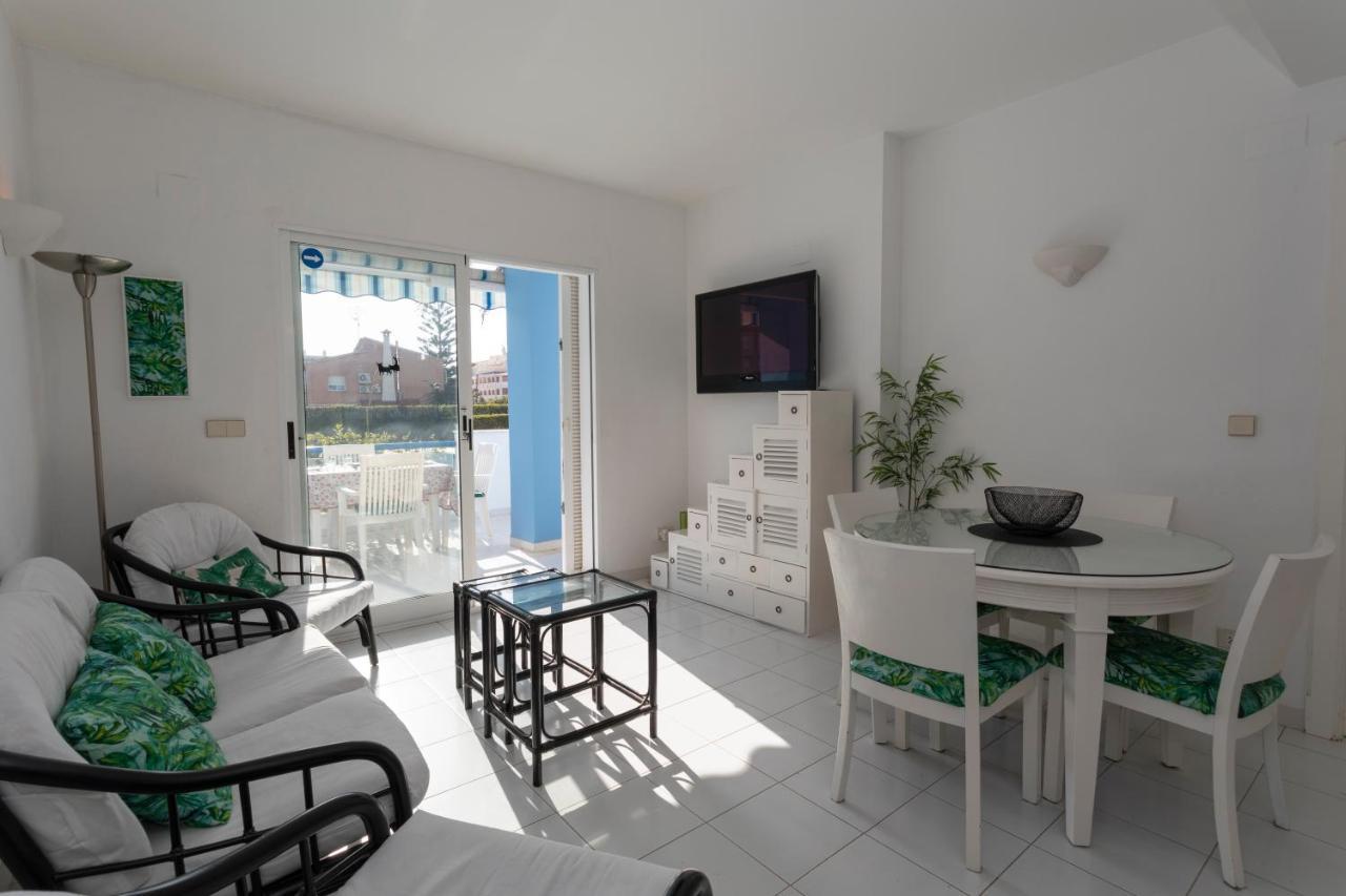 Cala Blanca, planta baja, cerca de la playa Apartment Denia Bagian luar foto